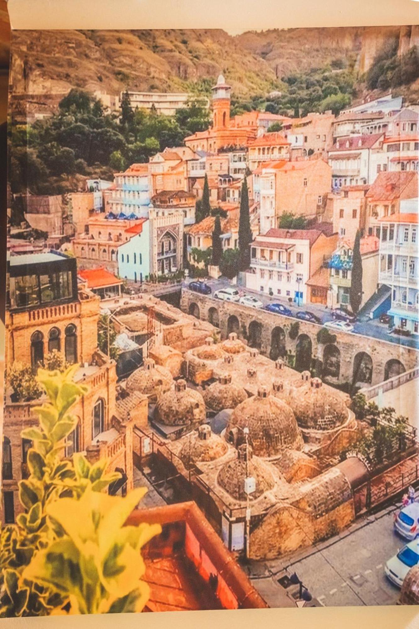 Hh Hotel Тбилиси Экстерьер фото